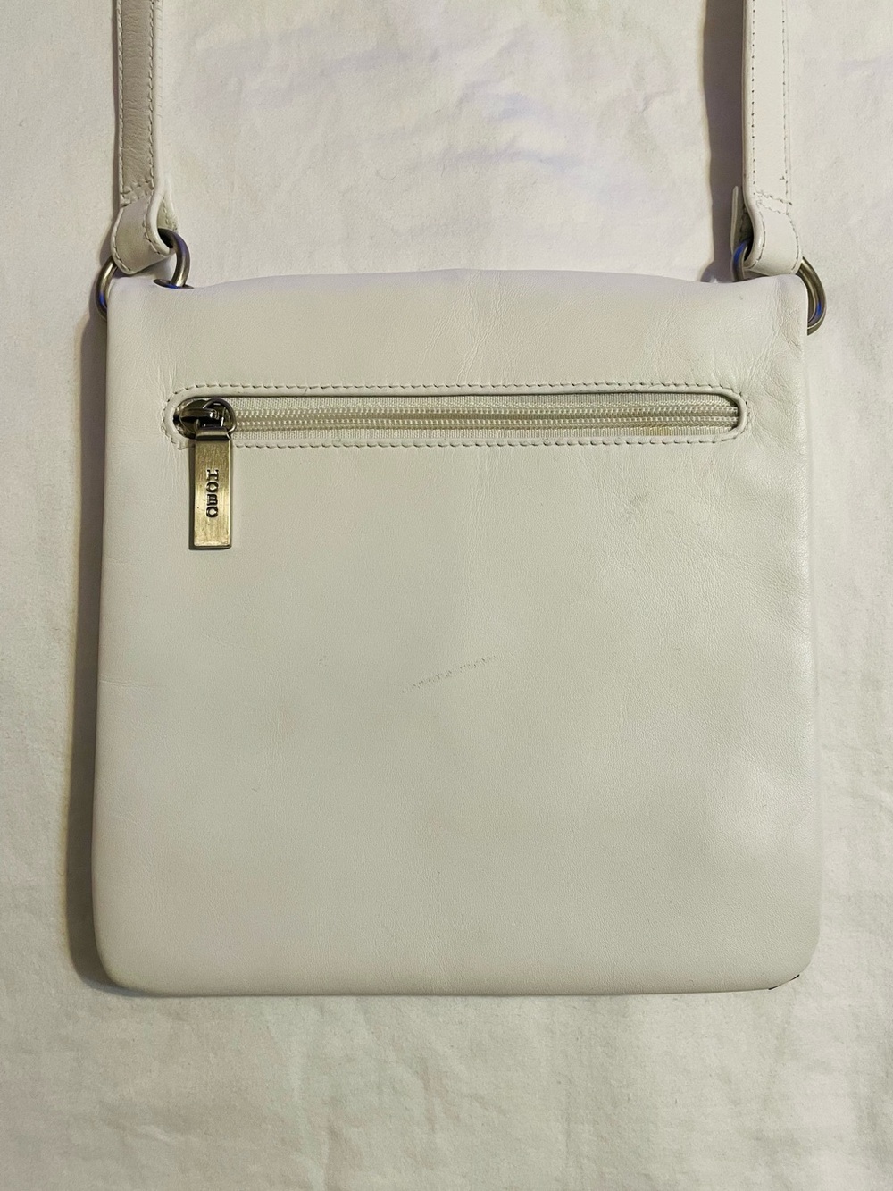 HOBO White Crossbody fold over Leather Bag with credit card and ID compartments